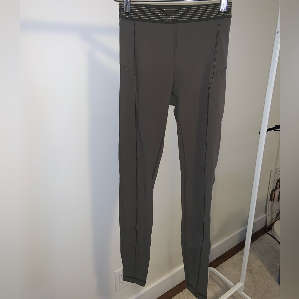 Align leggings